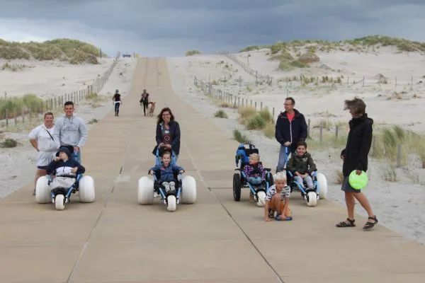 Strandrolstoel Stichting Avavieren