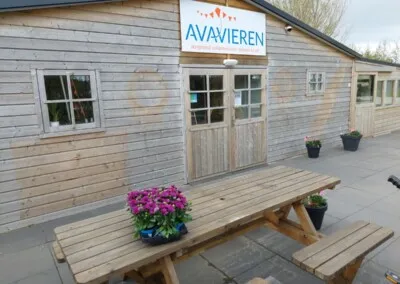Avavieren